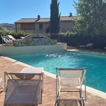 Borgo Da Vinci Guest House Volterra Exterior photo
